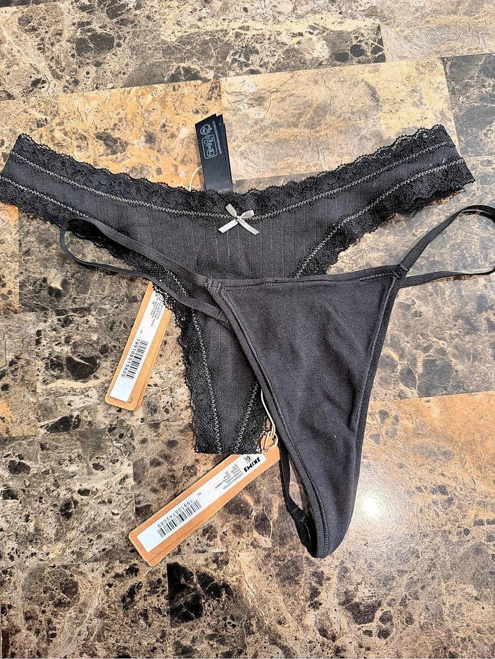 SKIMS Bundle Everyday Cotton String Thong Black Cotton String Thong XS NWT